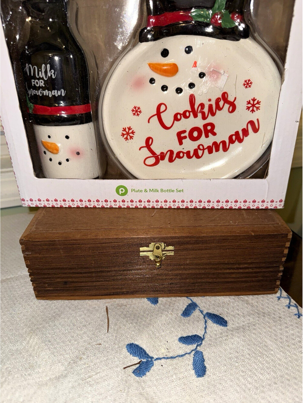 Publix Cookies for Snowman Plate & Milk Bottle Set, Ceramic, Christmas